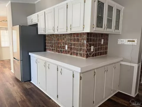 8494 Fortune Rd, Milton, FL 32583 photo 6