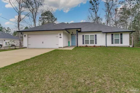 5186 Mulat Rd, Milton, FL 32583