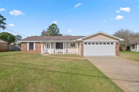 647 Seapine Cir, Pensacola, FL 32506
