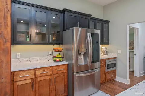 Kitchen - 7568 Spears Crossing Ln, Pace, FL 32571 photo 10 of 12