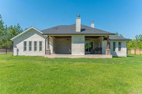 Exterior - 7568 Spears Crossing Ln, Pace, FL 32571 photo 5 of 13