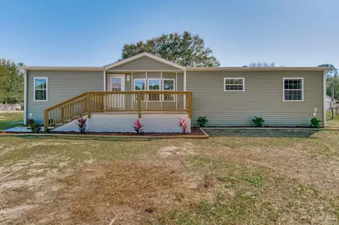 8187 Segura St, Navarre, FL 32566