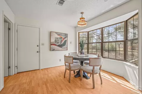 Dining - 2562 Renfroe Rd, Pace, FL 32571 photo 6 of 6