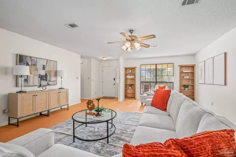 Living - 2562 Renfroe Rd, Pace, FL 32571 photo 4 of 6