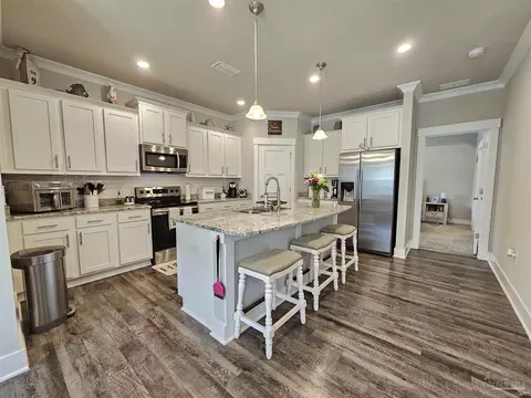 2745 Woodman Loop, Cantonment, FL 32533 photo 9