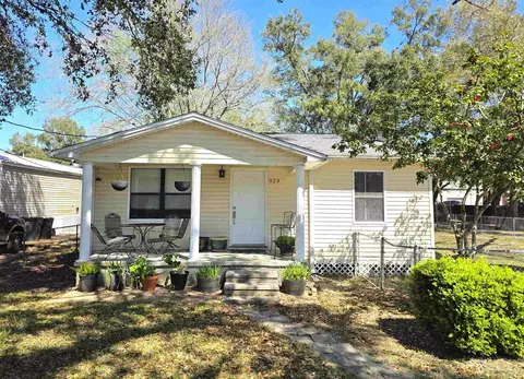 328 Arnett St, Pensacola, FL 32534