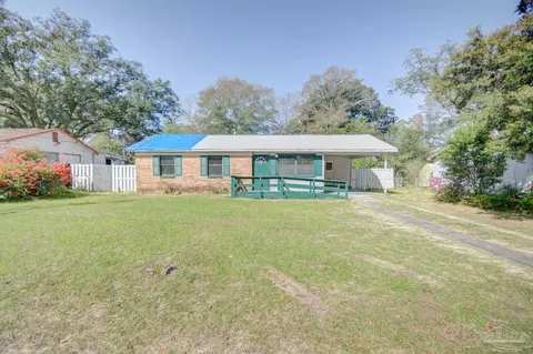 7204 Sachem Rd, Pensacola, FL 32506