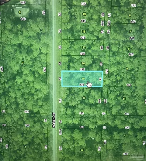 000 14th Ave, Milton, FL 32583