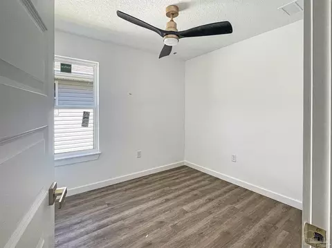 Bedroom - 3241 Damon Dr, Milton, FL 32583 photo 1 of 4