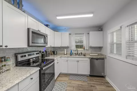 Kitchen - 5320 Hutto Ln, Jay, FL 32565 photo 1 of 1