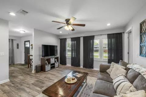 Other - 5320 Hutto Ln, Jay, FL 32565 photo 2 of 5