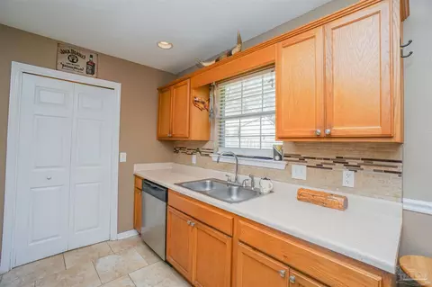 Kitchen - 4290 Castille Ave, Pace, FL 32571 photo 3 of 4