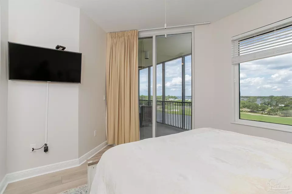 Bedroom - 645 Lost Key Dr #604, Pensacola, FL 32507 photo 14 of 16