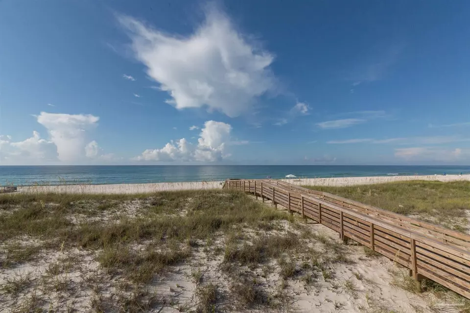 View/Area - 645 Lost Key Dr #604, Pensacola, FL 32507 photo 3 of 5