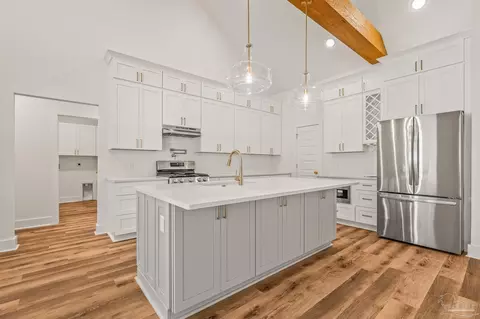Kitchen - 4172 N Cambridge Way, Pace, FL 32571 photo 5 of 6