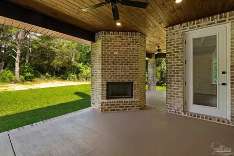 Exterior - 5221 Hamilton Ln, Pace, FL 32571 photo 10 of 16