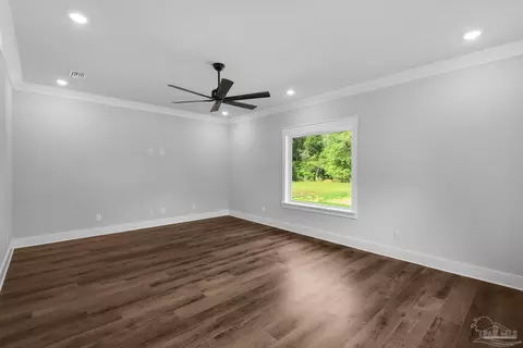 Living - 5221 Hamilton Ln, Pace, FL 32571 photo 4 of 4