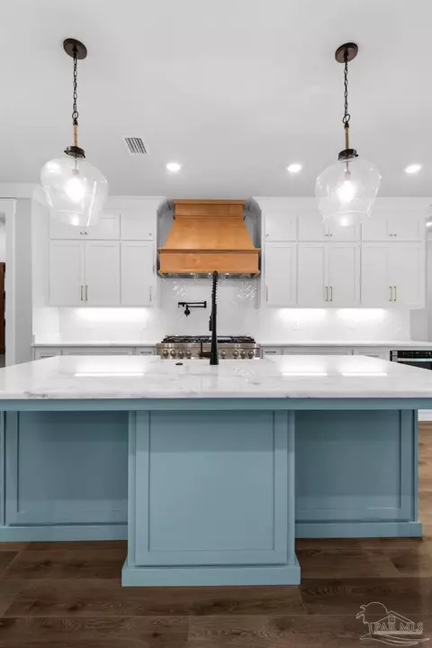 Kitchen - 5221 Hamilton Ln, Pace, FL 32571 photo 1 of 6