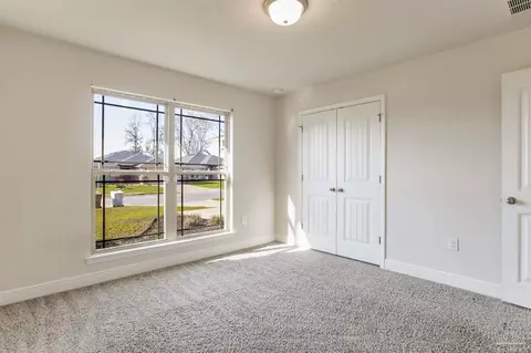 Bedroom - 5197 Peach Dr, Pace, FL 32571 photo 10 of 13