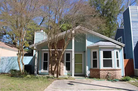 2960 Pickford Pl, Pensacola, FL 32503