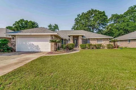 1224 Mazurek Blvd, Pensacola, FL 32514