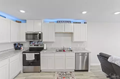 6328 June Bug Dr, Milton, FL 32583 photo 4