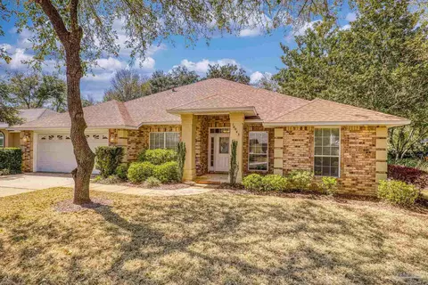 10043 Rookery Rd, Pensacola, FL 32507