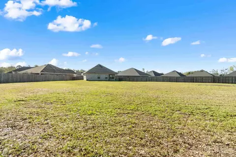 1227 Fenwick Ct, Cantonment, FL 32533