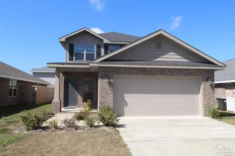 943 Pine Top Ln #10B, Cantonment, FL 32533