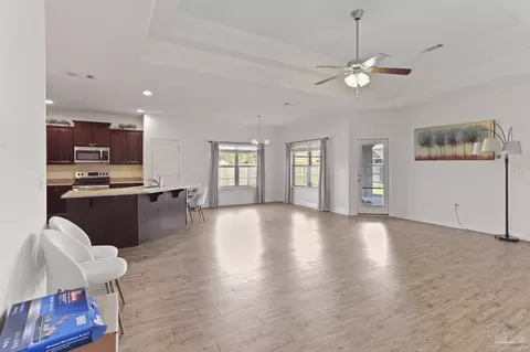 422 Chickadee St, Crestview, FL 32539 photo 9