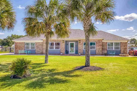 2716 Sea Lark Ln, Milton, FL 32583