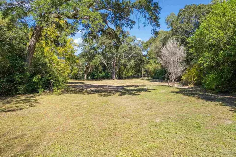 443 W Winthrop Ave, Pensacola, FL 32507