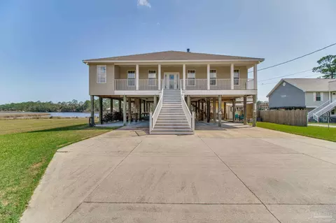 2770 Gandy Ln, Pensacola, FL 32507