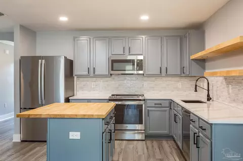 Kitchen - 5857 Pescara Dr, Pace, FL 32571 photo 1 of 4