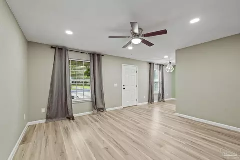 Living - 3985 Whitehall Dr, Pace, FL 32571 photo 2 of 3