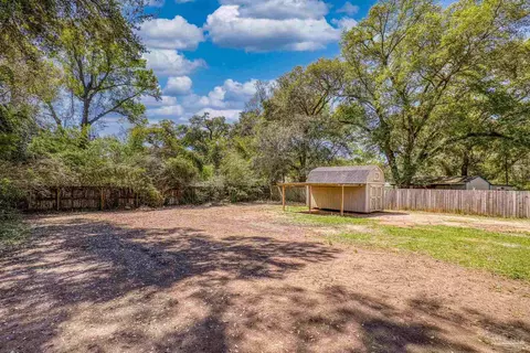 Exterior - 3985 Whitehall Dr, Pace, FL 32571 photo 8 of 9
