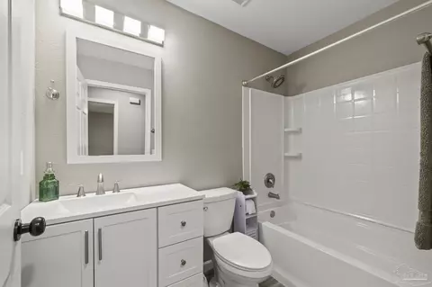 Bath - 3985 Whitehall Dr, Pace, FL 32571 photo 1 of 1