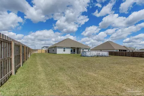 Exterior - 2687 Ten Mile Rd, Pace, FL 32571 photo 7 of 10