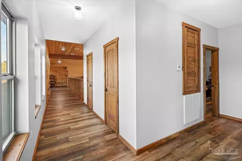 Entry Way - 3351 Velor Rd, Mcdavid, FL 32568 photo 10 of 10