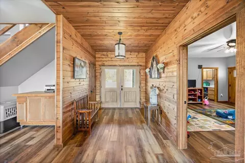 Entry Way - 3351 Velor Rd, Mcdavid, FL 32568 photo 1 of 10