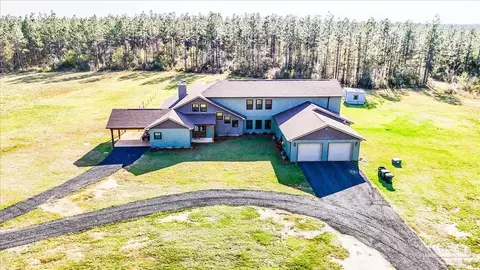 Exterior - 3351 Velor Rd, Mcdavid, FL 32568 photo 13 of 14