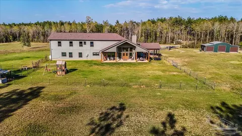 Exterior - 3351 Velor Rd, Mcdavid, FL 32568 photo 9 of 14