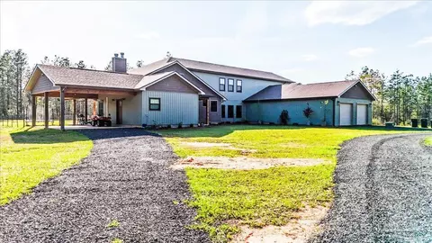 Exterior - 3351 Velor Rd, Mcdavid, FL 32568 photo 11 of 14