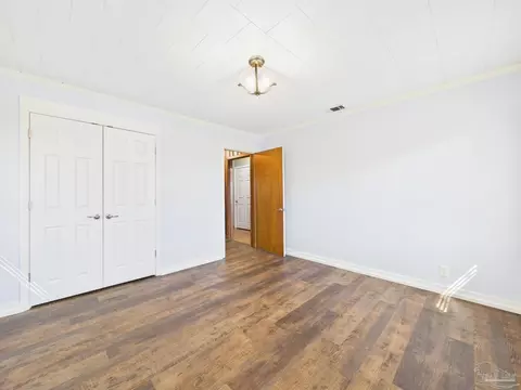 Bedroom - 13300 Hwy 89, Jay, FL 32565 photo 4 of 4