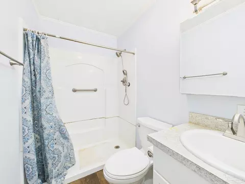Bath - 13300 Hwy 89, Jay, FL 32565 photo 2 of 2