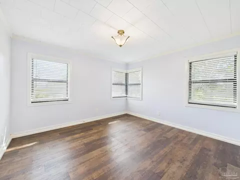 Bedroom - 13300 Hwy 89, Jay, FL 32565 photo 3 of 4
