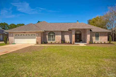 4481 Madura Rd, Gulf Breeze, FL 32563