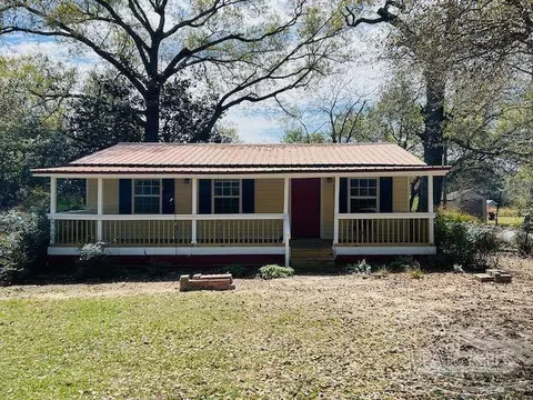 3230 Deloach Ln, Milton, FL 32570