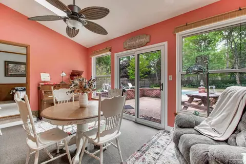 Dining - 3175 Benton Blvd, Pace, FL 32571 photo 6 of 7