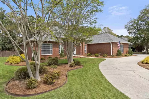 2925 Greystone Dr, Pace, FL 32571 photo 3